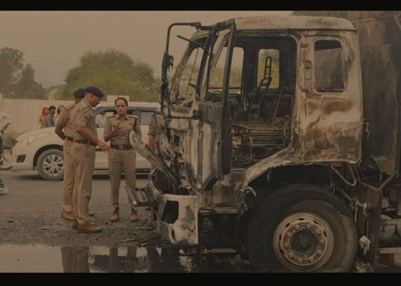 Fire in tanker filled with petrol