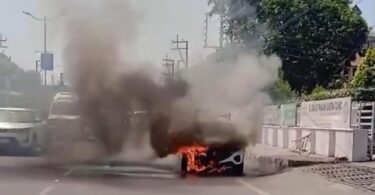 fire in moving car