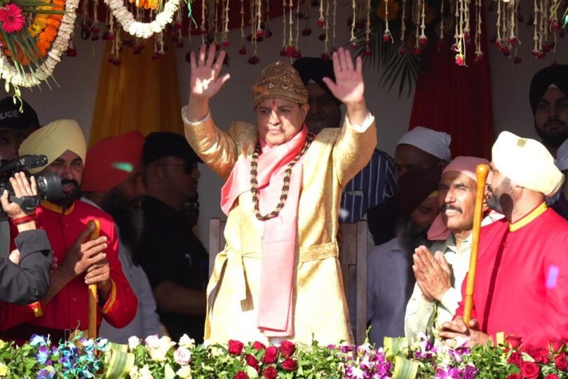 Hoisting of Sri Jhanda Sahib