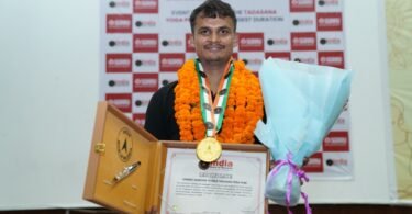 Yoga student national record