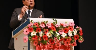 Make decisions with honesty