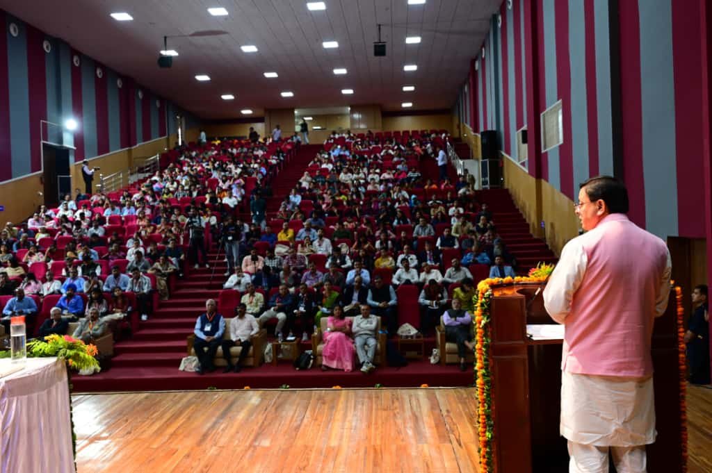 Dependents of UPNL employees