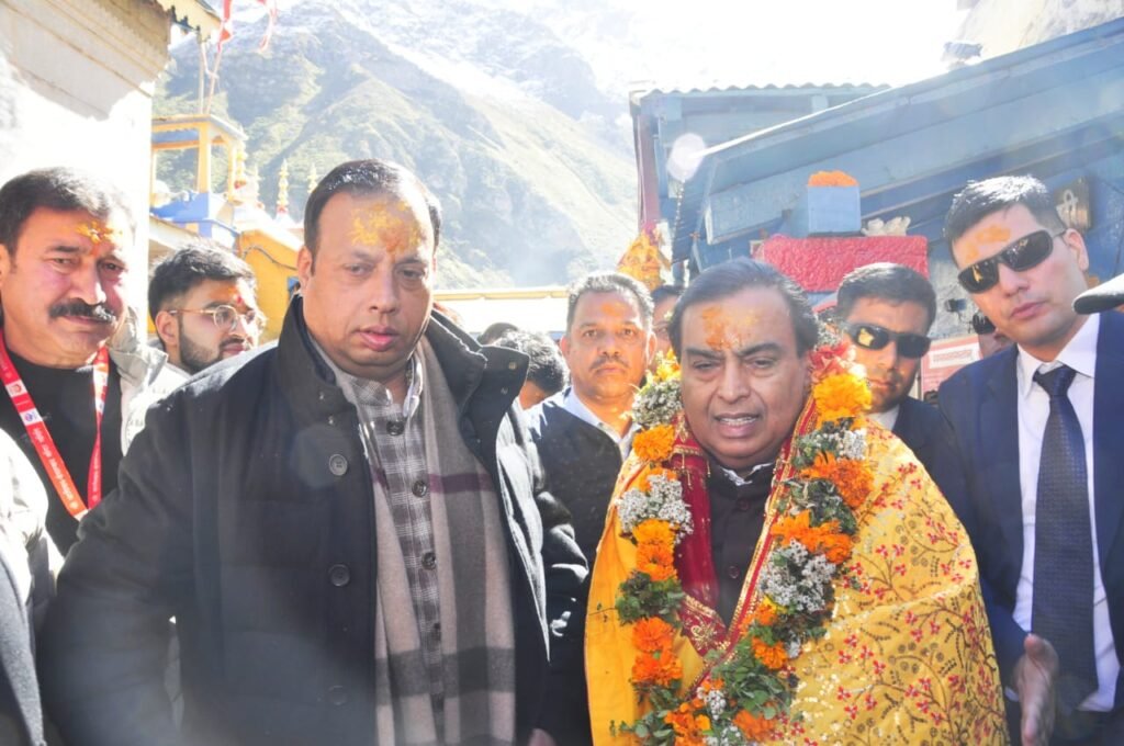 Mukesh Ambani Donates 10 Crore