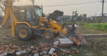 Illegal construction and plotting