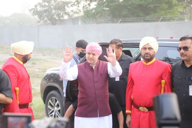 New flagstaff 94 feet high